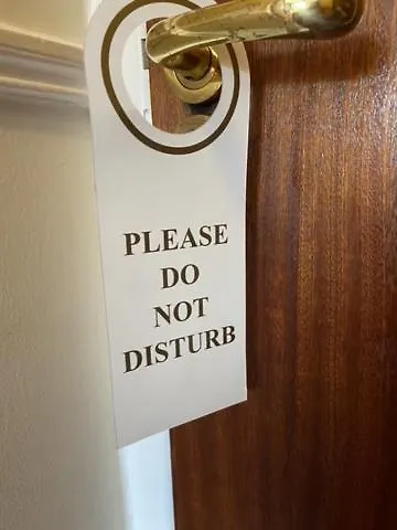 Отель Monaghans Harbour