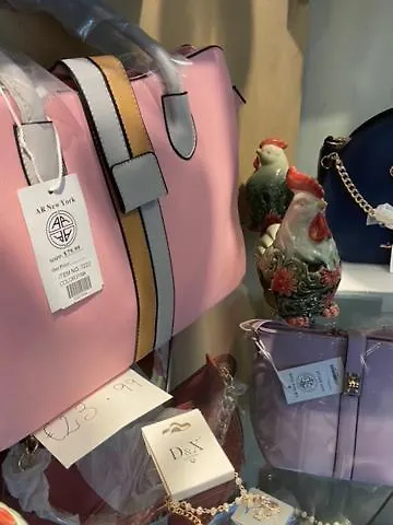 Monaghans Harbour فندق