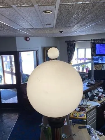 Monaghans Harbour فندق